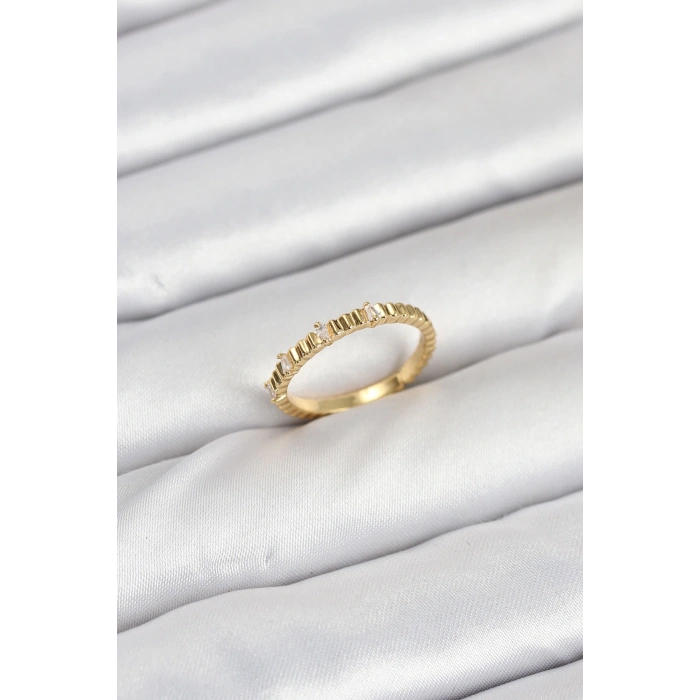 Pirinç Gold Renk Lazer Kesim Kadın Yüzük - TJ-BYK3892