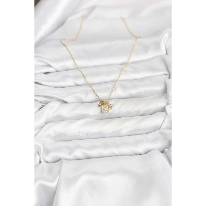 Pirinç Gold Renk Minimal Charmlı Kadın Kolye - TJ-BKO10803