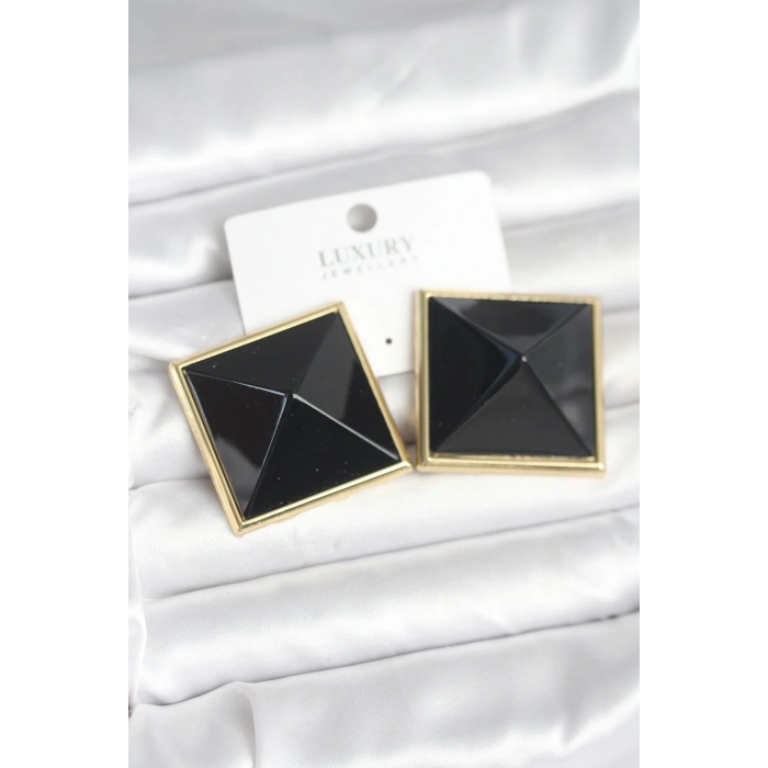 Pirinç Gold Renk Siyah Piramit Model Kadın Küpe - TJ-BKP11385
