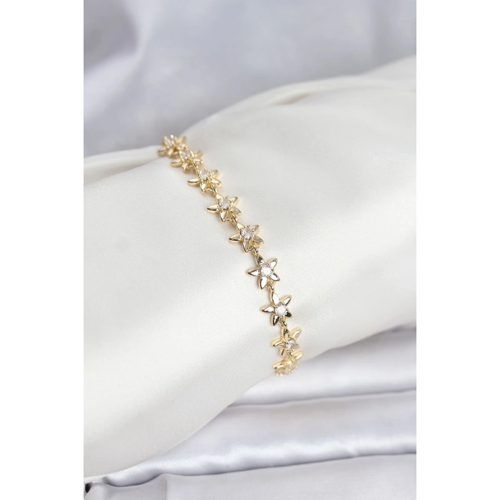 Pirinç Gold Renk VIP Seri Sıralı Taşlı Yıldız Model Zirkon Taşlı Kadın Bileklik - TJ-BB8272