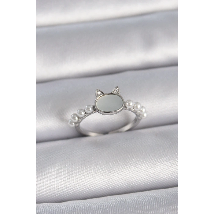 Pirinç Gümüş Renk Ayarlanabilir Beyaz Mineli Kedi Model İnci Detay Kadın Yüzük - TJ-BYK3387