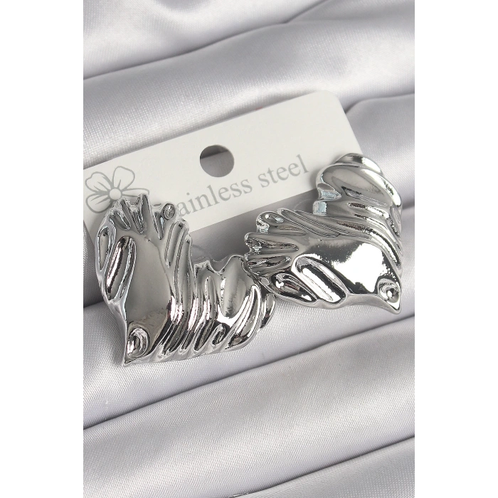 Pirinç Gümüş Renk İşlemeli Kalp Model Kadın Küpe - TJ-BKP10224