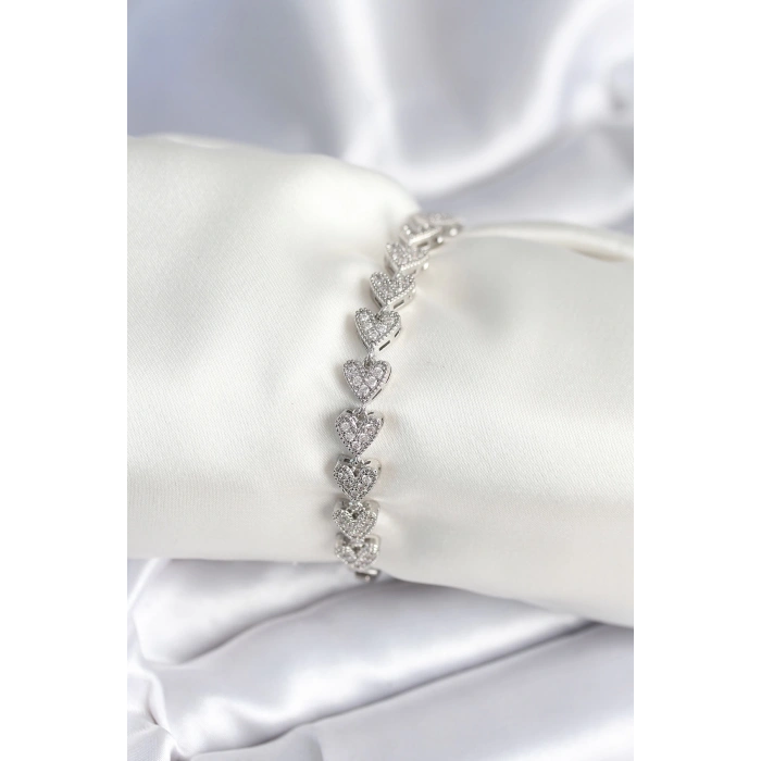 Pirinç Gümüş Renk Kalp Model Kadın Bileklik - TJ-BB7981