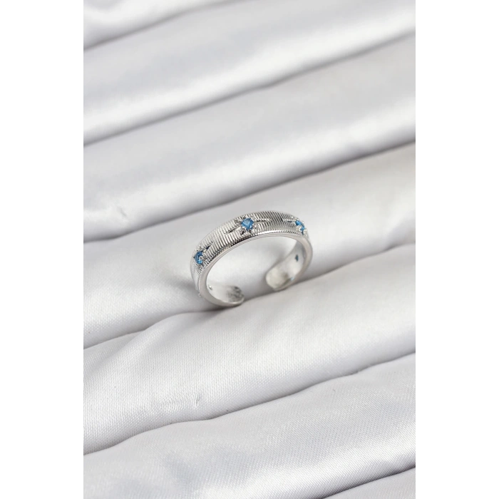 Pirinç Gümüş Renk Mavi Zirkon Taşlı Kutup Yıldızı Model Kadın Yüzük - TJ-BYK3897