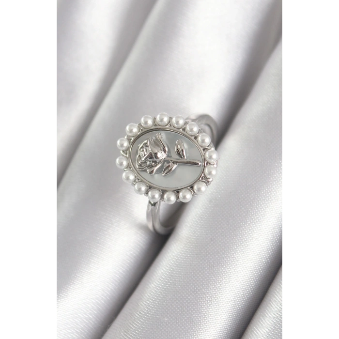 Pirinç Gümüş Renk Portre Gül Model İnci Detay Kadın Yüzük - TJ-BYK3064