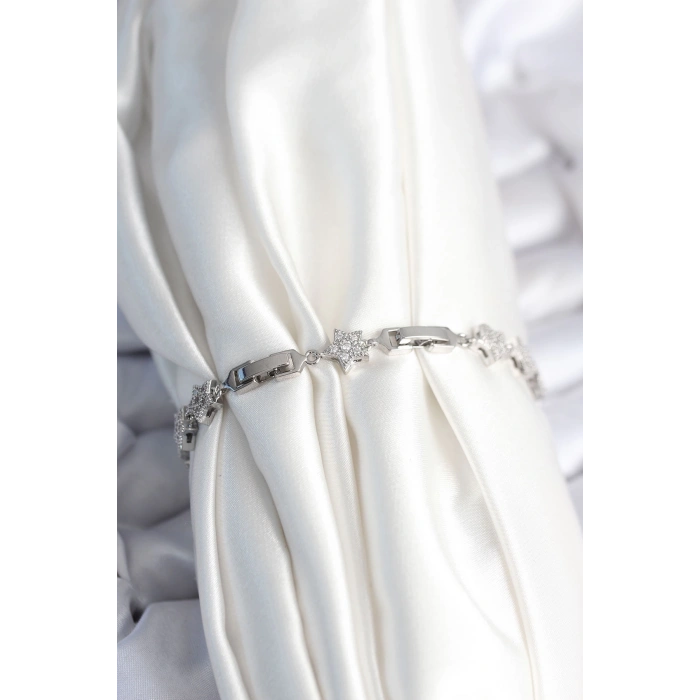 Pirinç Gümüş Renk Yıldız Model Kadın Bileklik - TJ-BB7979