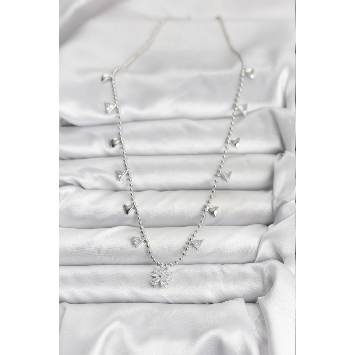 Pirinç Gümüş Renk Zirkon Taşlı Çiçek Model Kadın Kolye - TJ-BKO10652