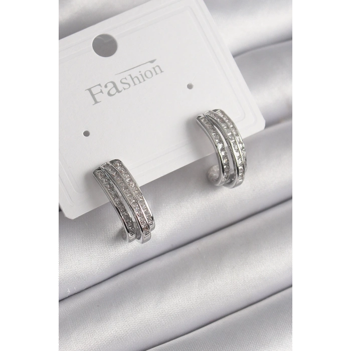 Pirinç Gümüş Renk Zirkon Taşlı Yarım Halka Model Kadın Küpe - TJ-BKP9978