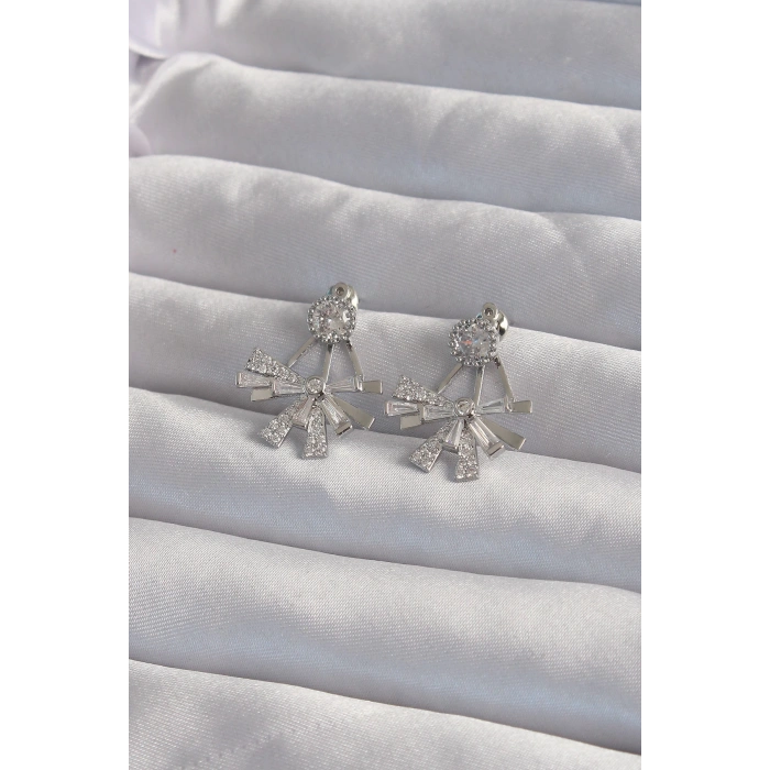 Pirinç Gümüş Renk Zirkon Taşlı Yassı Fiyonk Model Küpe - TJ-BKP9300