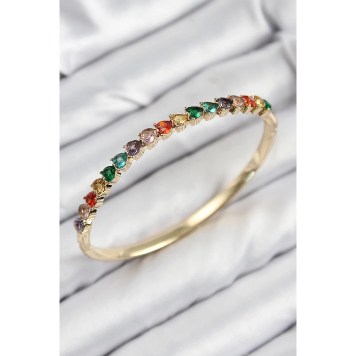 Pirinç Renkli Zirkon Taşlı Kalp Model Gold Renk Kadın Kelepçe - TJ-BB7682