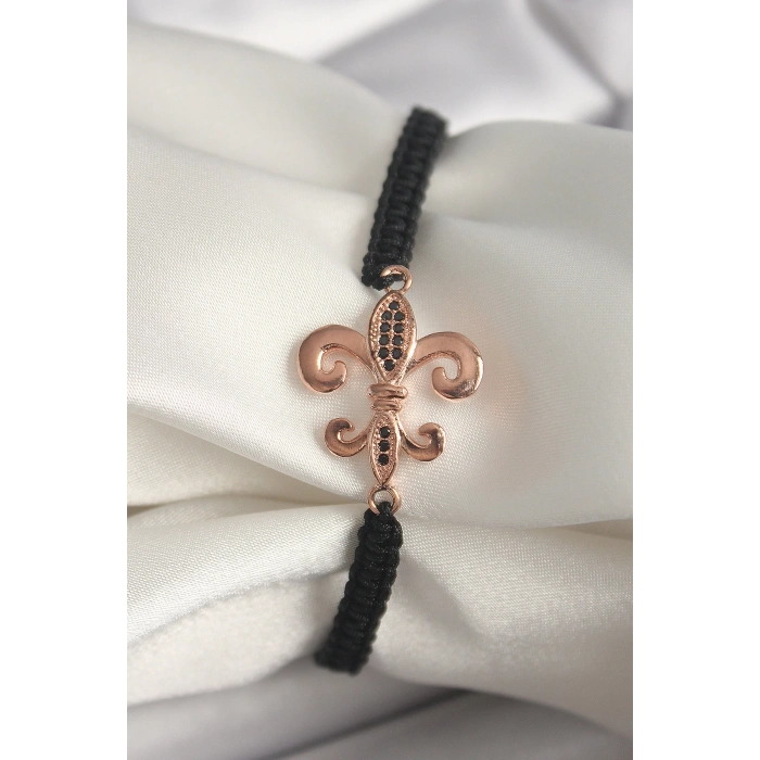 Pirinç Rose Renk Zirkon Taş İşlemeli Zambak Figür Asansörlü Makrome Model Kadın Bileklik - TJ-BB6808