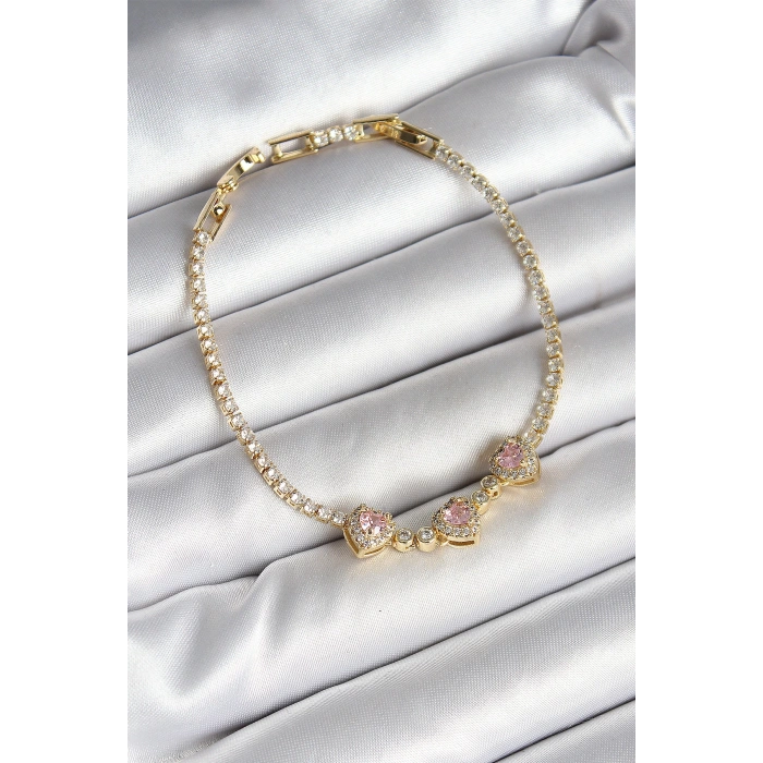 Pirinç Sıralı Pembe Kalp Figürlü Zirkon Taşlı Gold Renk Kadın Bileklik - TJ-BB6983