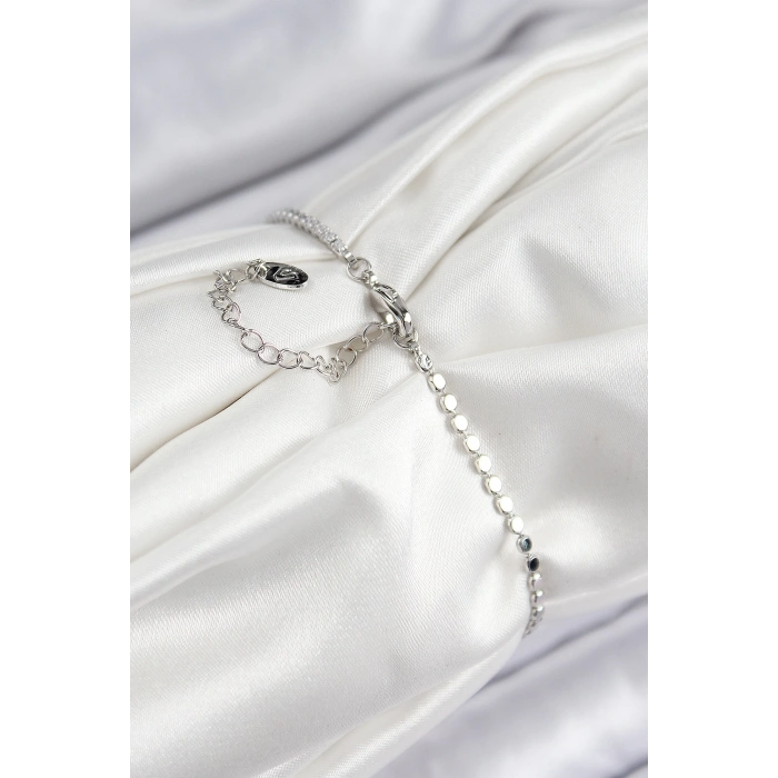 Pirinç Zirkon Taşlı Boncuk Model Ezme Zincir Gümüş Renk Kadın Bileklik - TJ-BB7598