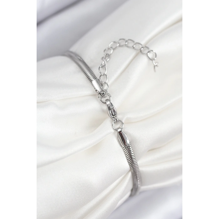 Pirinç Zirkon Taşlı Kalp Model Gümüş Renk Kadın Bileklik - TJ-BB7900