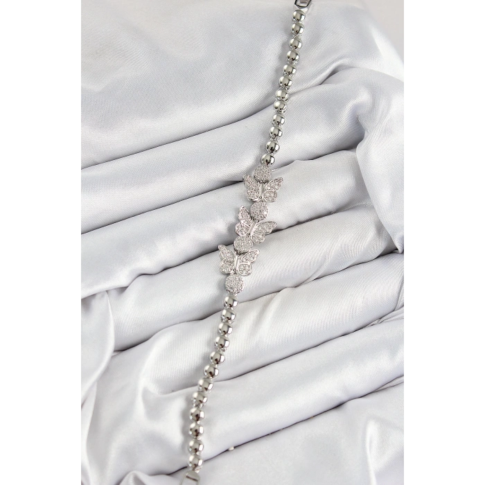 Pirinç Zirkon Taşlı Kelebek Model Gümüş Renk Kadın Bileklik - TJ-BB7542