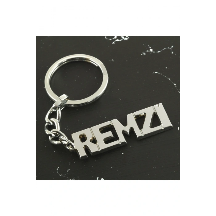 Remzi İsimli Anahtarlık