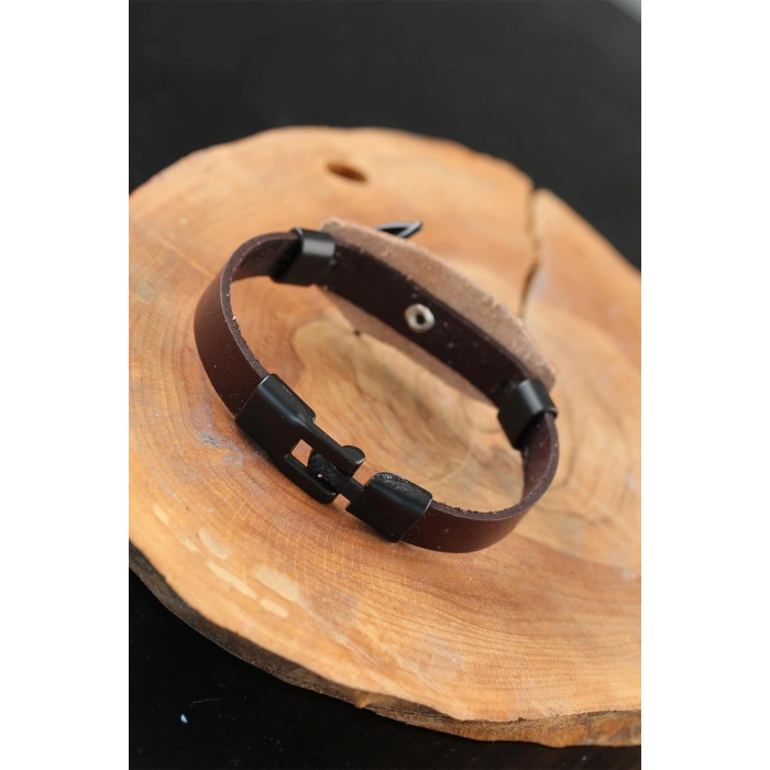 Siyah Deniz Çapalı Çelik Aksesuarlı Kahverengi Deri Erkek Bileklik - TJ-EB2537-KS