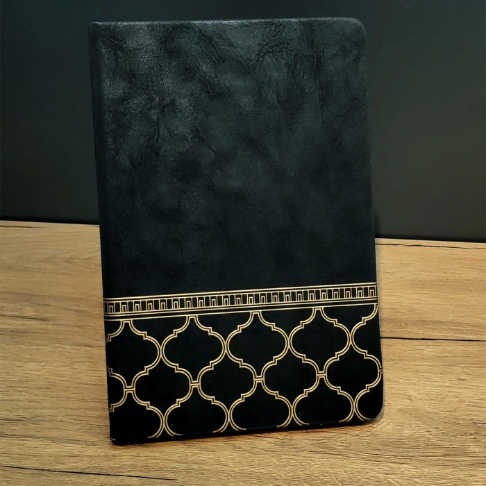 Siyah Deri Defter