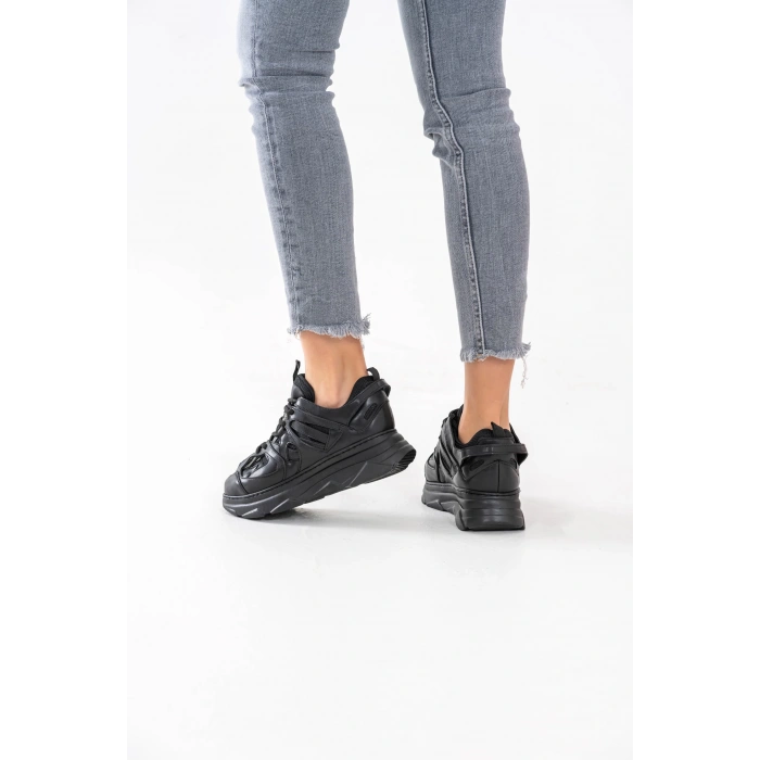 Stefany Siyah Bağcıklı Spor Ayakkabı