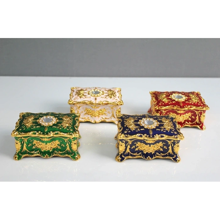 Taşlı Kutu Model 1