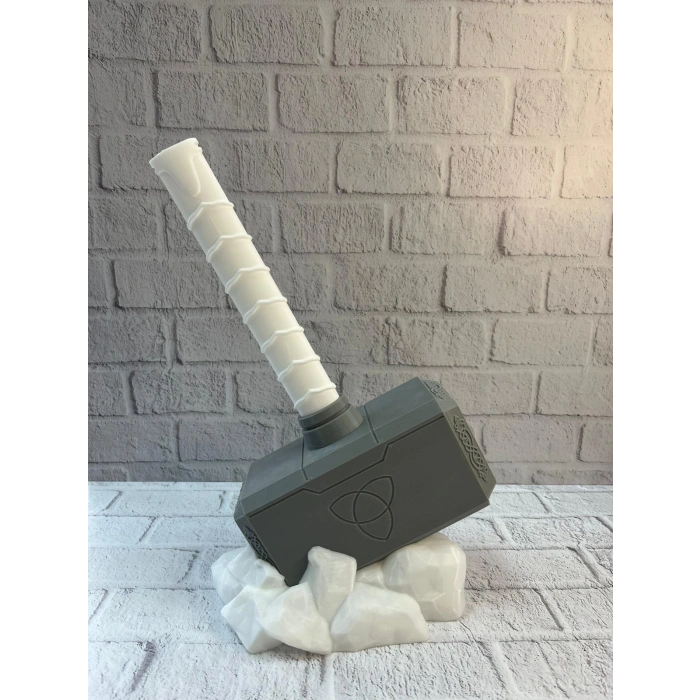 Thor’un Çekici Dekoratif Süs Güçlü Ve İkonik Tasarım 20x34 Cm