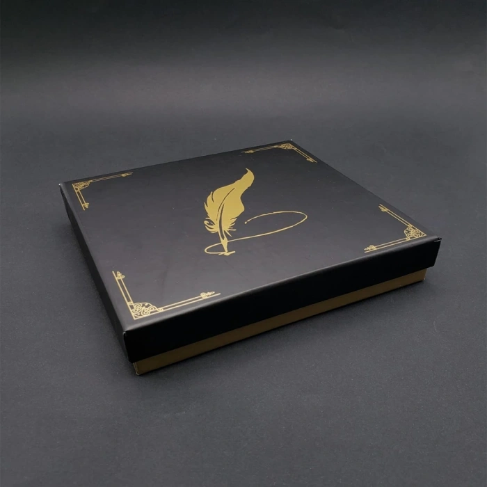 Tüylü Kalem Tasarımlı Hediye Kutusu