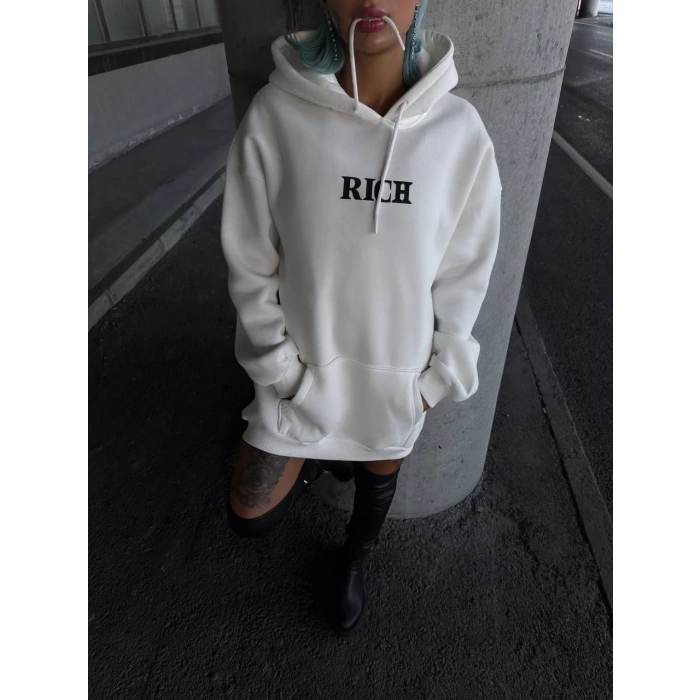 Uzun Kol Kapüşonlu Göğüs Baskılı SweatShirt - Beyaz -
