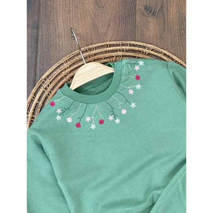 Yeşil kız bebek takım