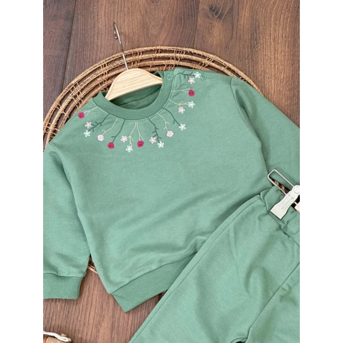 Yeşil kız bebek takım