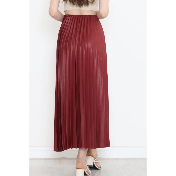 Zarif Ve Modern Pileli Parlak Krep Gizli Lastikli Bordo Etek