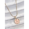 316L Çelik Gold Renk Zincir Pembe Mineli Çiçek İşlemeli Portre Model Kadın Kolye - TJ-BKO10165