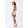 Kadın Basic Beyaz Pedli Yüksek Bel Bikini Takımı