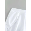 Kadın Beyaz Yırtmaçlı Etek Görünümlü Şık Deniz Şortu