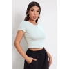 Kadın Beyaz Yuvarlak Yaka Yarım Kol Crop Top Bluz