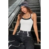 Kadın Siyah Beyaz Çift Renk Çapraz Askılı Crop Top Bluz