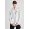 Kapüşonlu Sırt Baskılı Üç İplik Oversize Sweatshirt - Beyaz