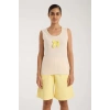 MARSiLYAN- Kadın Beyaz Kurdele Detaylı Sarı Çizgili Şortlu Pijama Takımı