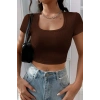 MARSiLYAN- Kadın Kahverengi Yarım Kol Düz Yaka Crop Top Bluz
