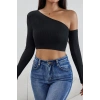 MARSiLYAN- Kadın Siyah Tek Omuz Detaylı Uzun Kol Crop Top Bluz