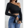 MARSiLYAN- Kadın Siyah Tek Omuz Detaylı Uzun Kol Crop Top Bluz