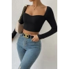MARSiLYAN- Kadın Siyah Uzun Kol Göğüs Dekolteli Şık Crop Top Bluz