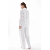 MİRAY- Kadın Beyaz Oversize Saten Pijama Takımı – Rahat Kesim Şık Ev Giyim Seti