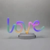 Neon Işıklı Love Yazılı Masa Gece Lambası