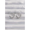 Pirinç Gümüş Renk Zirkon Taşlı Kıvrımlı Yarım Kalp Küpe - TJ-BKP9278