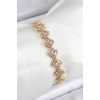 Pirinç Zirkon Taşlı Pembe Yonca Baget Model Gold Renk VIP Seri Kadın Bileklik - TJ-BB7506