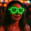Yeşil LED Işıklı Kalp Gözlük – 3 Modlu Parti & Glow Gözlüğü