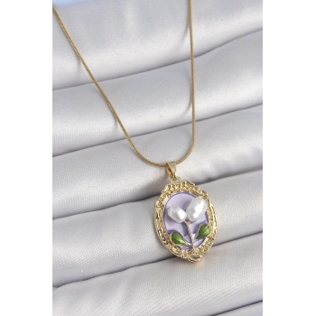 316L Çelik Gold Renk Mor İncili Çiçek İşlemeli Portre Model Kadın Kolye - TJ-BKO10146
