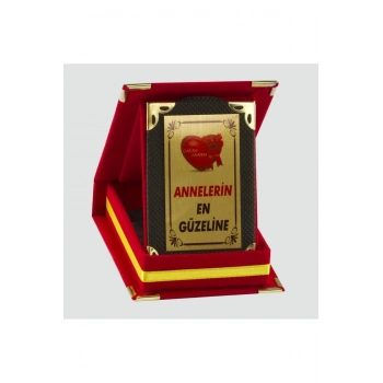 Annelerin En Güzeline Plaketi