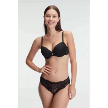 Balenli Destekli Dolgulu Taşlı Dantelli Sütyen Ve Slip Takım