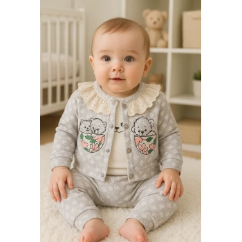 Brode İşlemeli Kalp Desenli 3lü Hırkalı Kız Bebek Takım